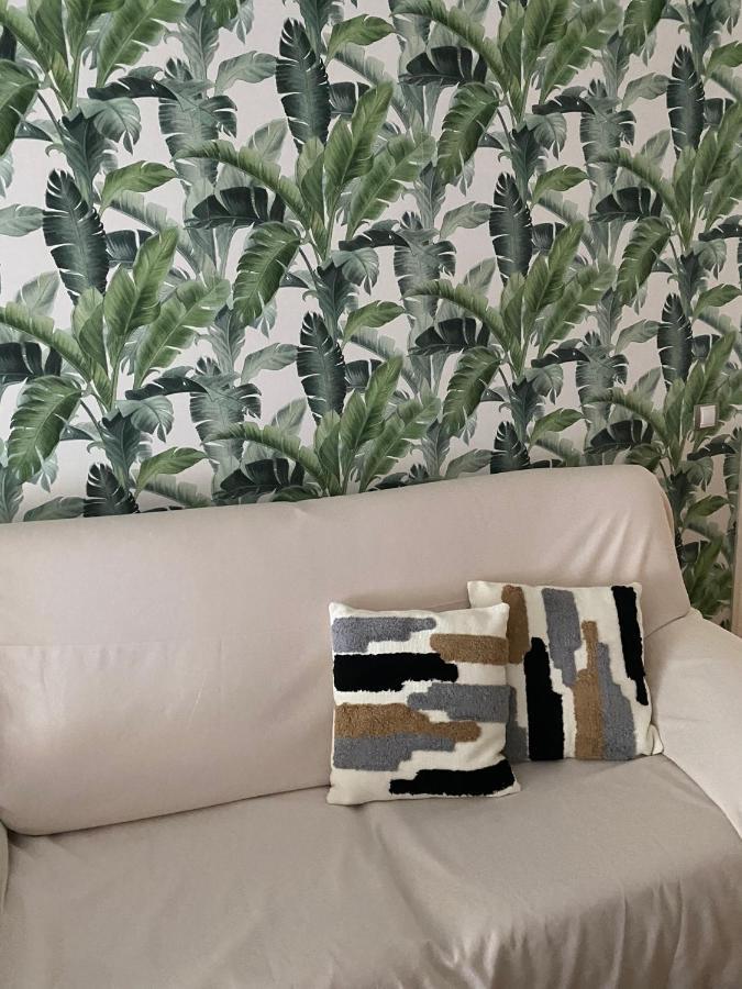 Acogedor Apartamento En Pleno Corazon De Triana Seville Luaran gambar