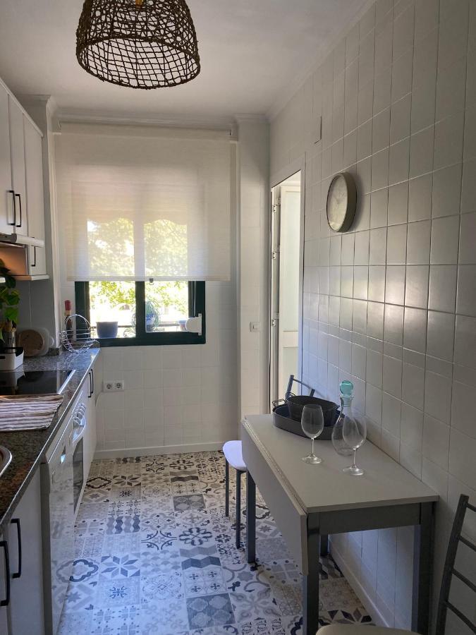 Acogedor Apartamento En Pleno Corazon De Triana Seville Luaran gambar
