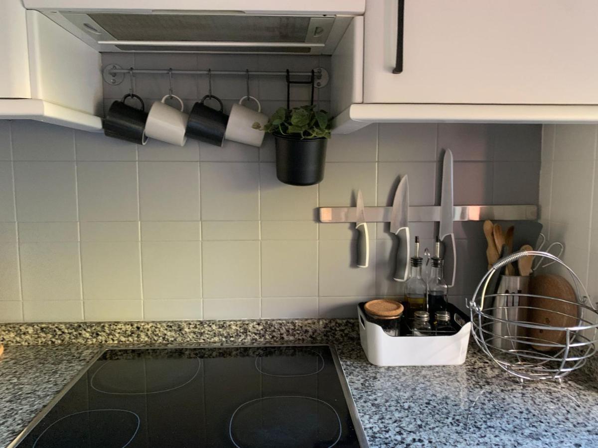 Acogedor Apartamento En Pleno Corazon De Triana Seville Luaran gambar